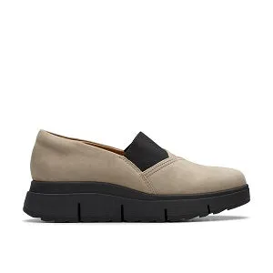 Clarks Loriini West